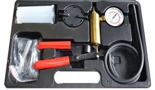 Vacuum Tester &amp; Brake Bleeding Kit