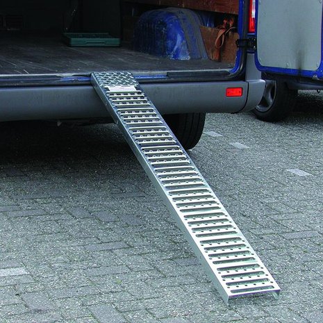 Loading ramp steel 180x26cm 225kg per piece